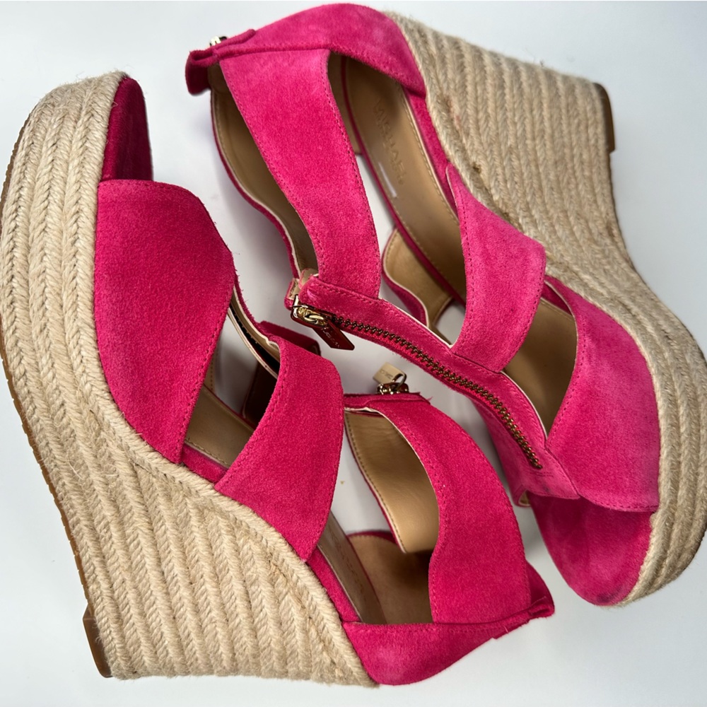 PRETTY IN PINK Michael Kors Wedges